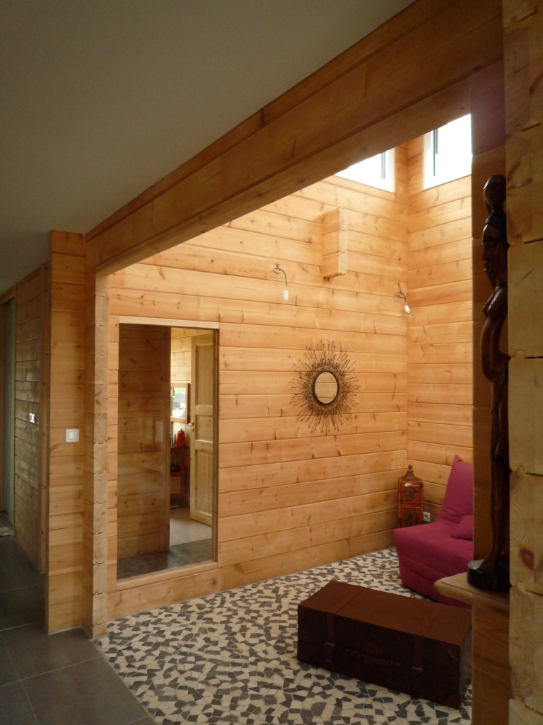 Contemporary_Log_House_Colin_5.jpg