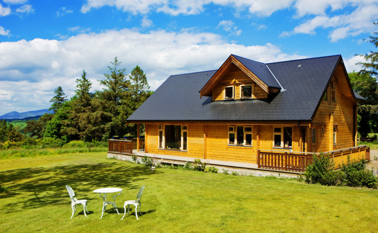 Log_Cabin_Ireland_Livingston_2.jpg