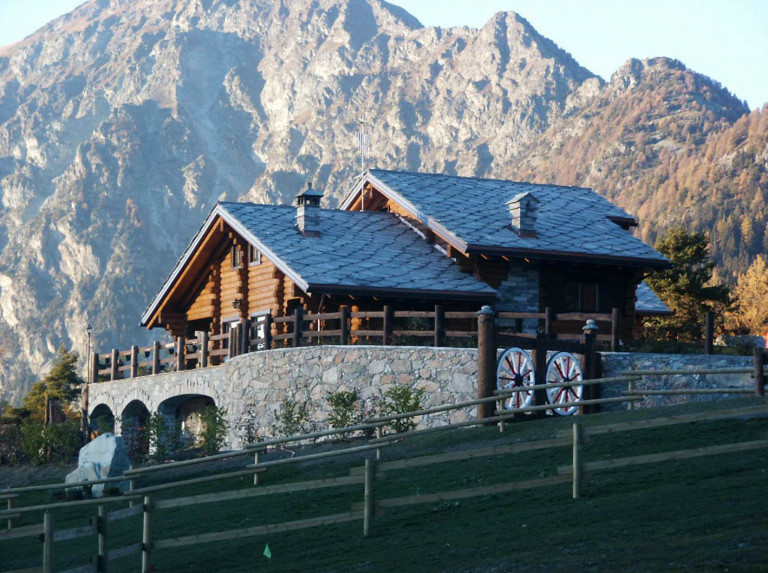 Log Cabin Italy Aosta 1A